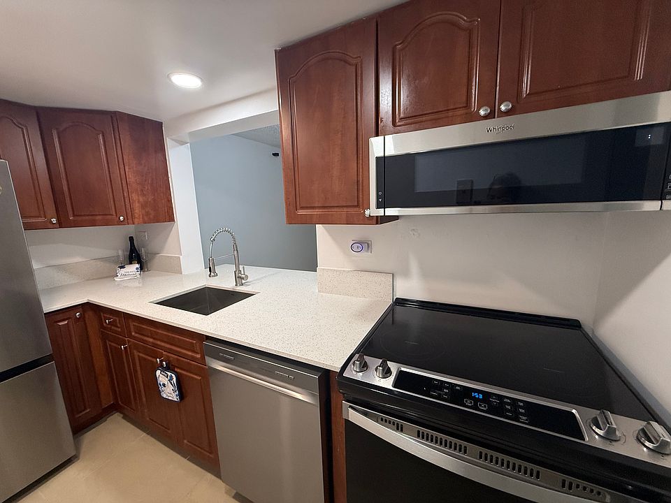 1st image of 1720 NW North River Dr APT 213