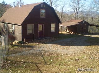 311 Kitchin Rd, Whittier, NC 28789