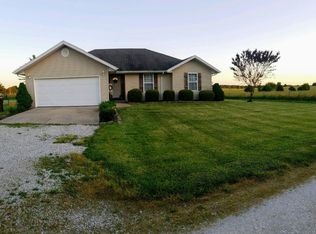 63 Green Valley Dr, Fordland, MO 65652