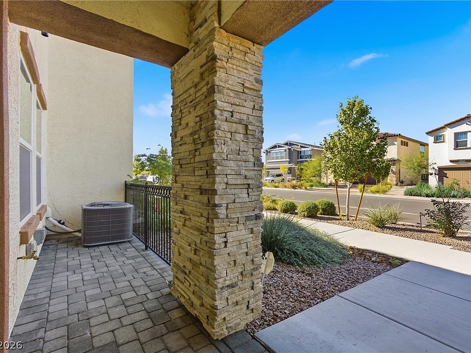 1st image of 1125 Meadow Sparrow Pl