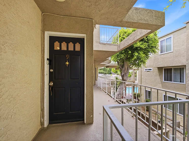 4610 Densmore Ave #9 — Photo 14
