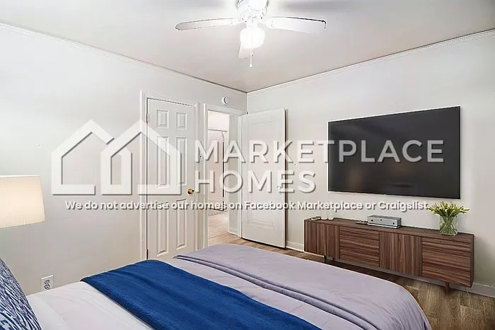 15073 Strathmoor St — Photo 13