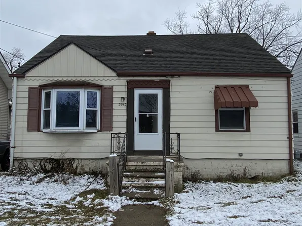 3512 S Grand Traverse St, Flint, MI 48507