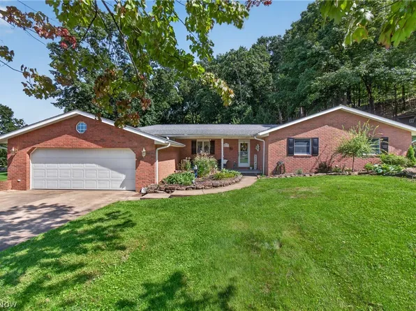 176 Jessica Dr, Dover, OH 44622