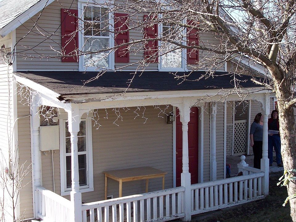 1st image of 8 Mount Hope Ave