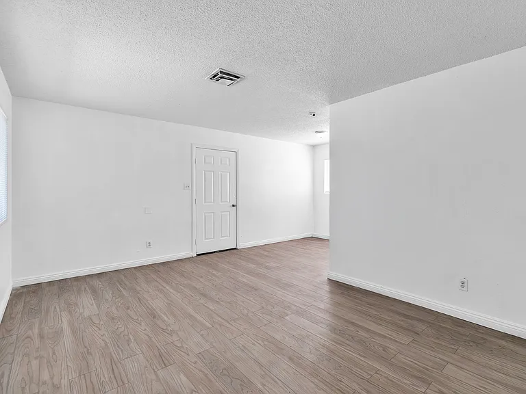 2508 E Mesquite Ave #4 — Photo 10