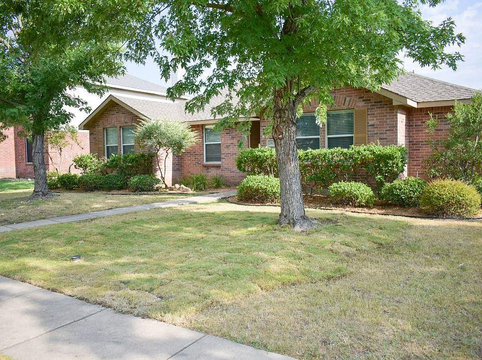 1st image of 2922 Montague Trl