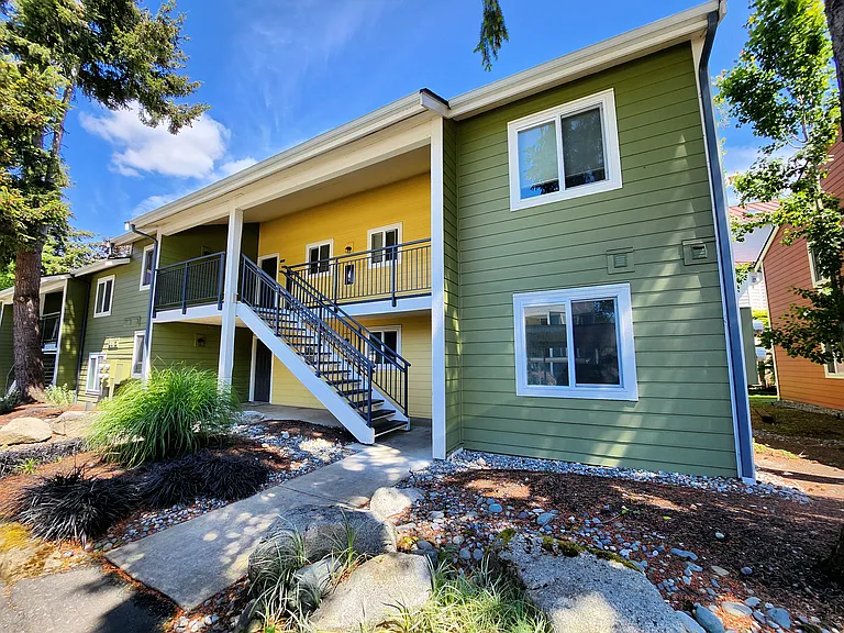 12625 SE 41st Pl #F104 — Photo 19