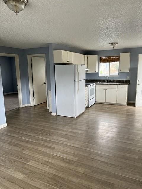 2nd image of 1012 29th Street Pl NW #1012A