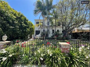 1118 10th St #C, Santa Monica, CA 90403