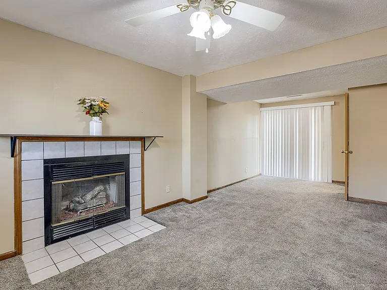 5019 N 126th Ave — Photo 15