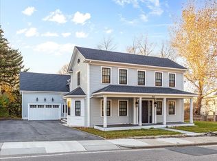 959 Chestnut St, Newton, MA 02464