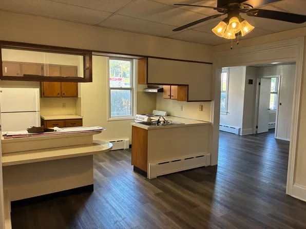 111 S 4th St, Bangor, PA 18013