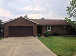 1107 Ratliff Ct, Boonville, IN 47601