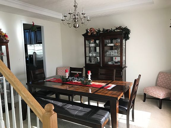 3rd image of 3065 Cattail Dr