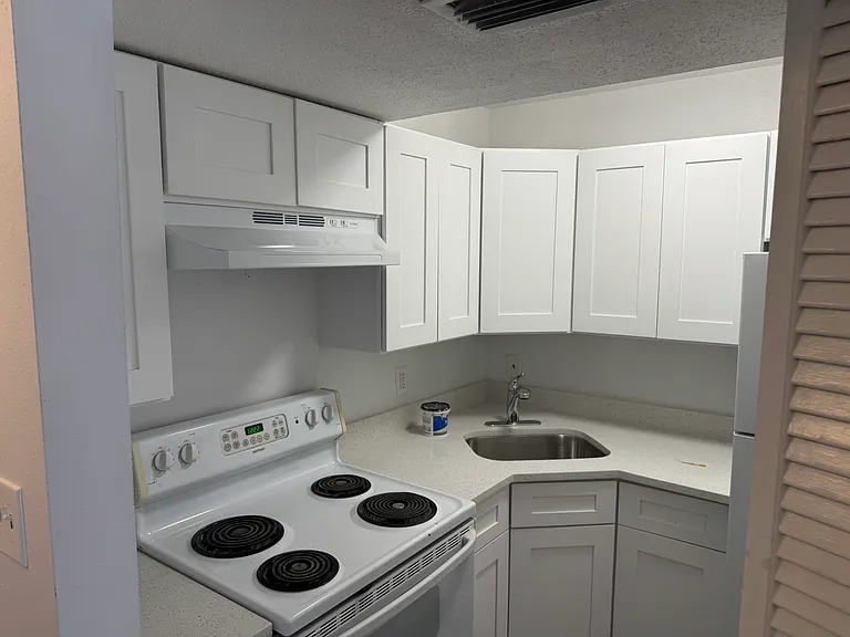 2763 Woodgate Ln #101 — Photo 1