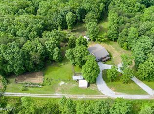 2882 York Rd, Crossville, TN 38555