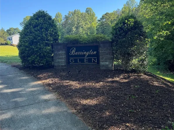 902 Barrington Dr NE, Lenoir, NC 28645