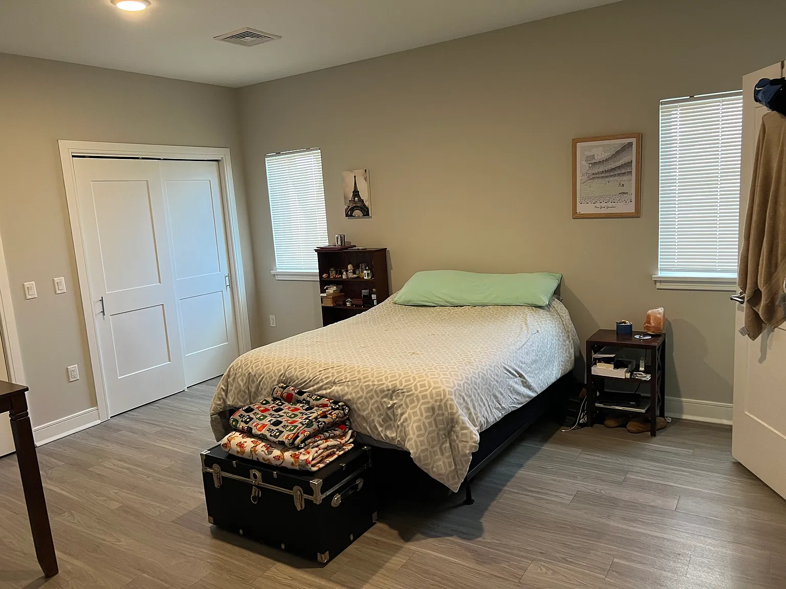 2 bed, 1.5 bath, $3,275 — Photo 2