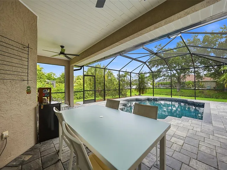 2880 Vogler Ln — Photo 30