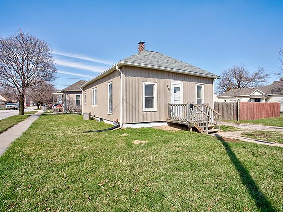 3rd image of 2132 Avenue B