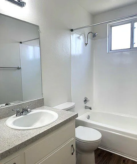 16872 Lynn Ln #B — Photo 5