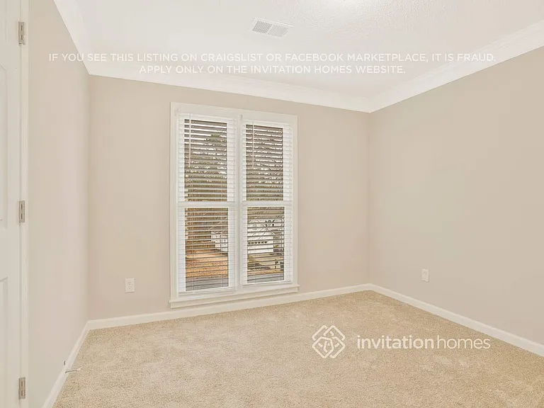 307 Clubhouse Ct NW — Photo 16
