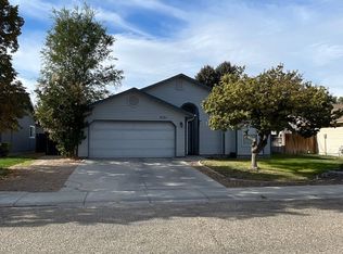 2101 Lambert Dr, Nampa, ID 83686
