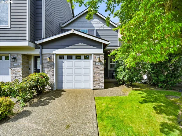 9279 SW Cascara Ln, Tualatin, OR 97062