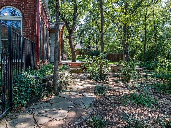 5th image of 505 Lanier Way