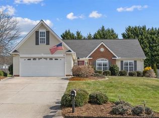 6132 Tory Ct, High Point, NC 27265
