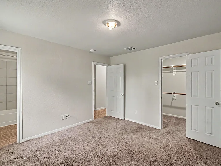 16701 E Hammon — Photo 16