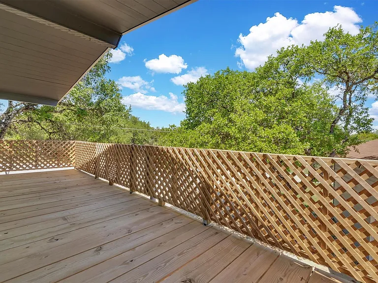 612 Mockingbird Dr — Photo 14