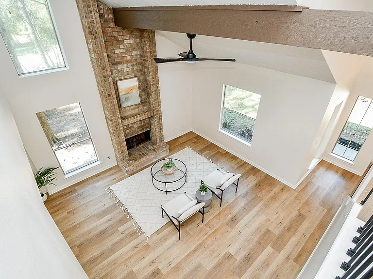 21 Edgewood Forest Ct — Photo 27