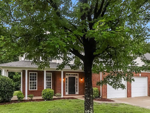 4th image of 10023 Montrose Dr NW