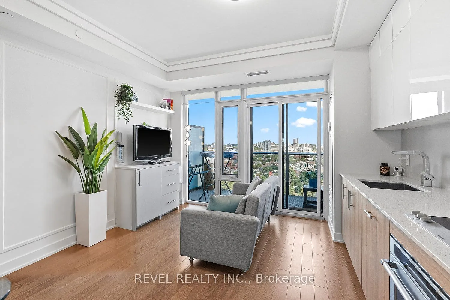 1 bed, $2,550 — Photo 3