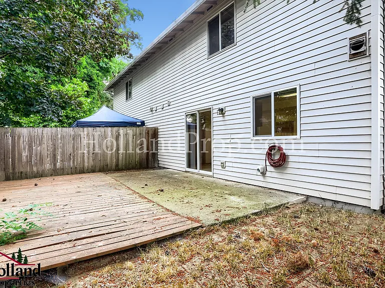 17229 SE Julie Pl — Photo 22