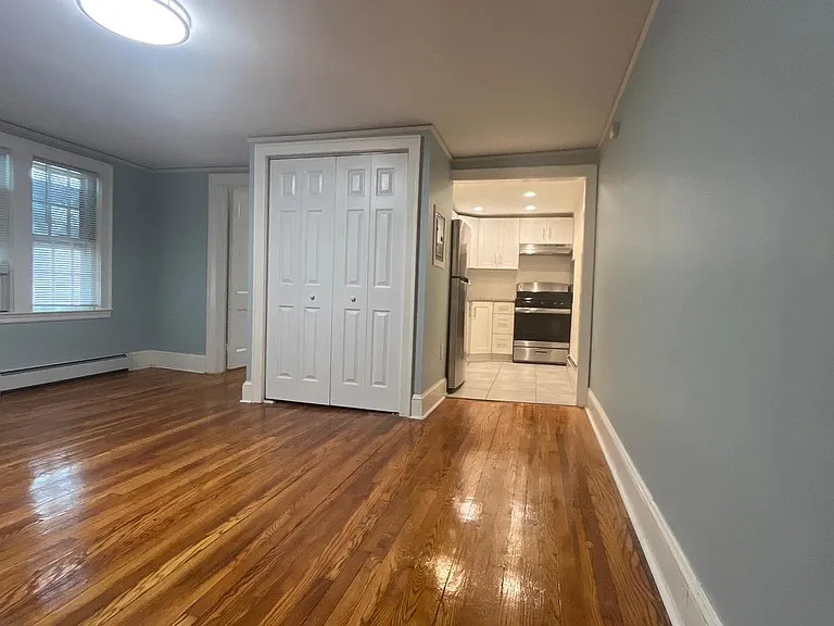 345 Nassau St #6 — Photo 6