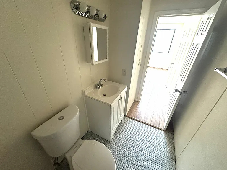42 Maple Ave #2 — Photo 14