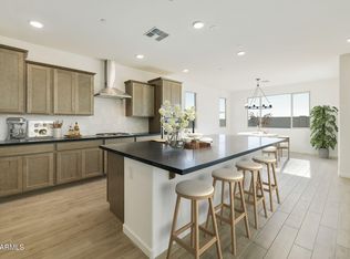 15691 W Mercer Ln, Surprise, AZ 85379