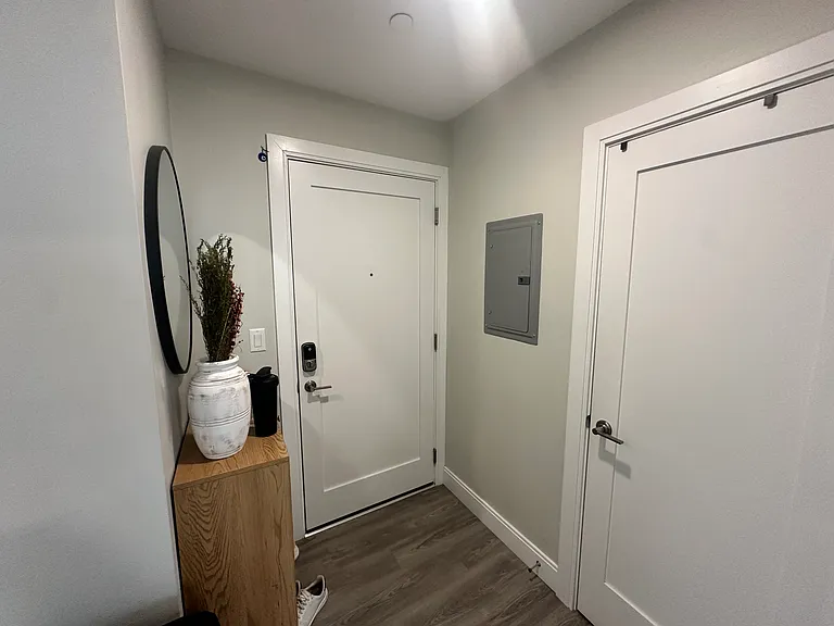 200-204 Old Colony Ave #401 — Photo 14