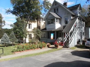 128 Bloomingdale Ave, Saranac Lake, NY 12983