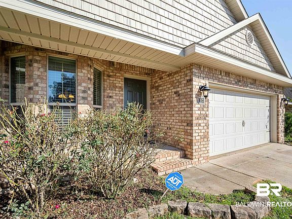 3rd image of 16169 Trace Dr