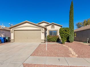 1380 W Calle Rio Seco, Tucson, AZ 85714