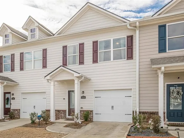 3724 Acorn Dr, Oakwood, GA 30566