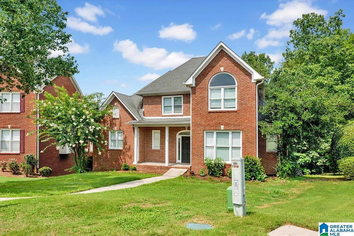 4 bed, 3.5 bath, $3,250 — Photo 2