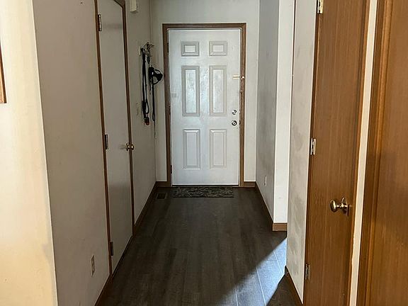 2nd image of 304 Brunswick Dr #A