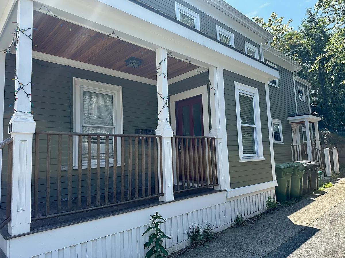 Building Photo - 14 Marshall St #1