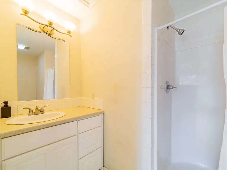 1738 Rutland Dr #A — Photo 30