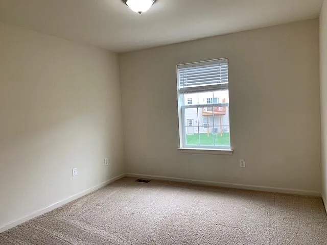 6204 Addison Dr — Photo 10